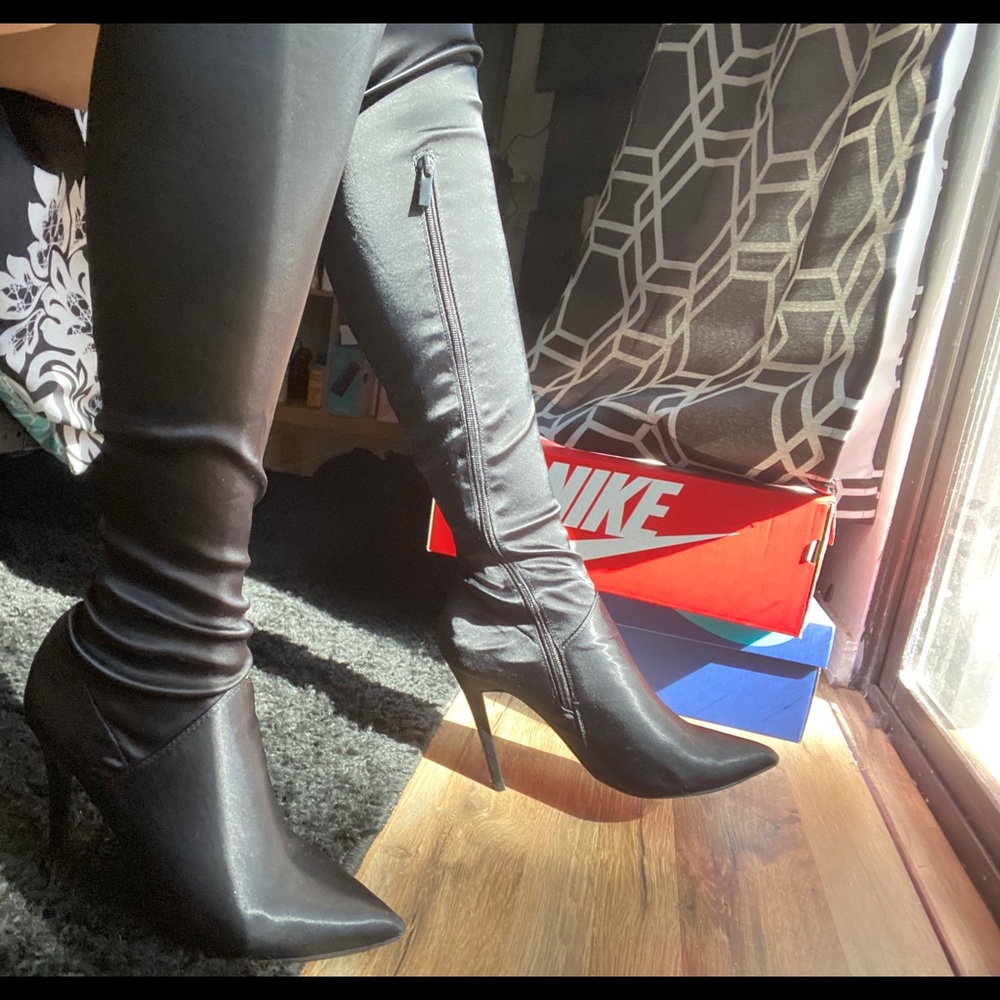 Anne Michelle Thigh High Boots